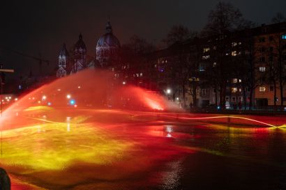 THE BURNING RIVER - a Sculpture & Installation Artowrk by Jan Kuck